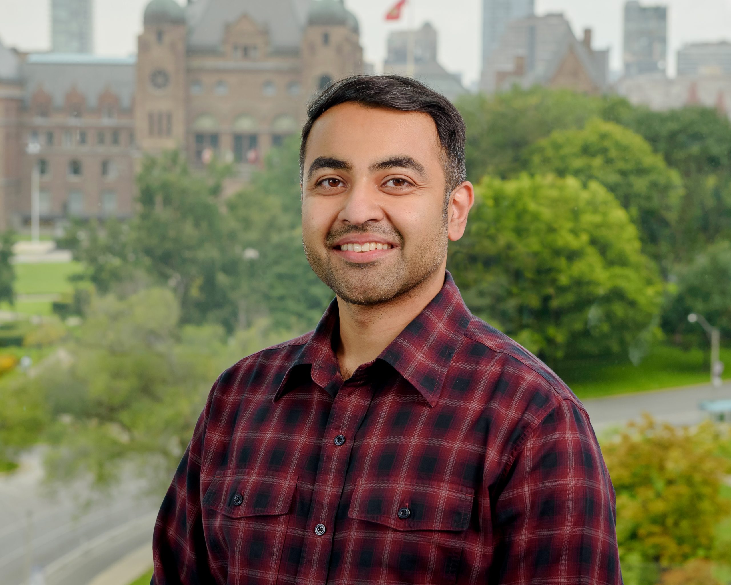 Sheraz Cheema Headshot | Photo de Sheraz Cheema