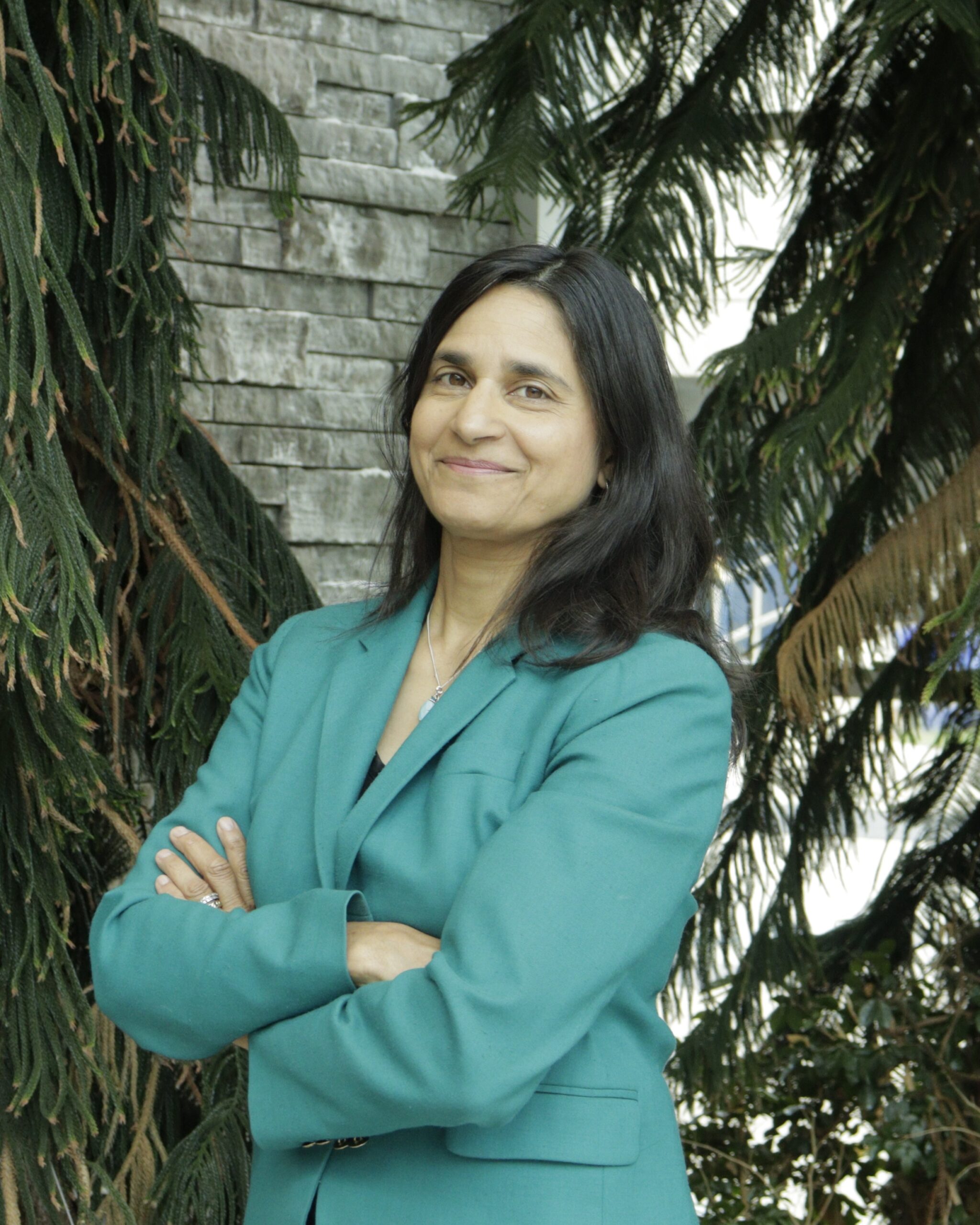Dr. Sonia Anand headshot